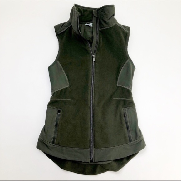 Athleta Jackets & Blazers - Athleta Green Fleece Vest Size XS